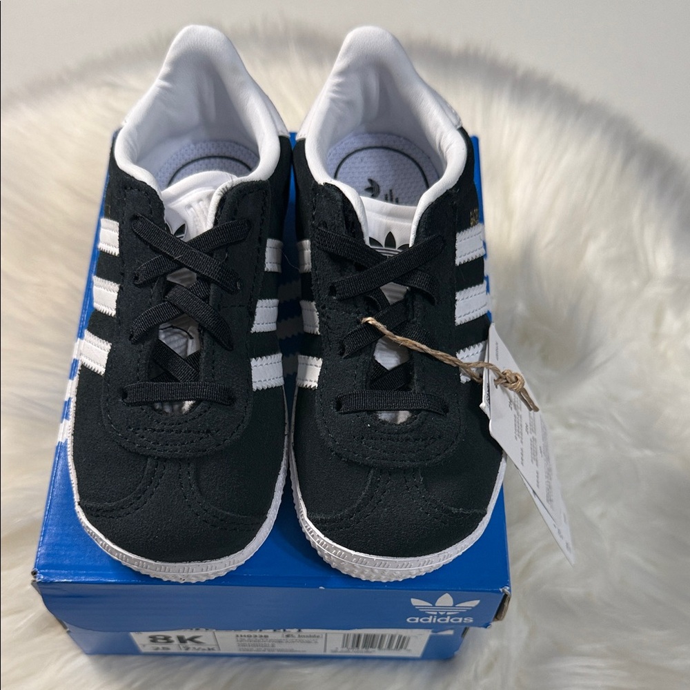Adidas Gazelle CF 8K